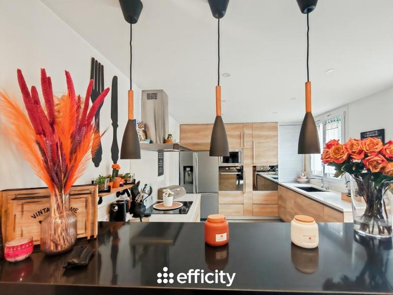 Pavillon - 191 m² - 7 pièces