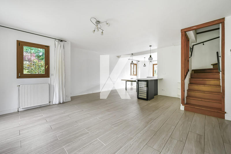 Maison - 162 m² - 7 pièces