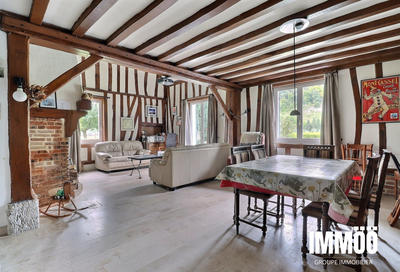 Maison - 187 m² - 7 pièces