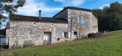 Corps de ferme - 150 m² - 4 pièces