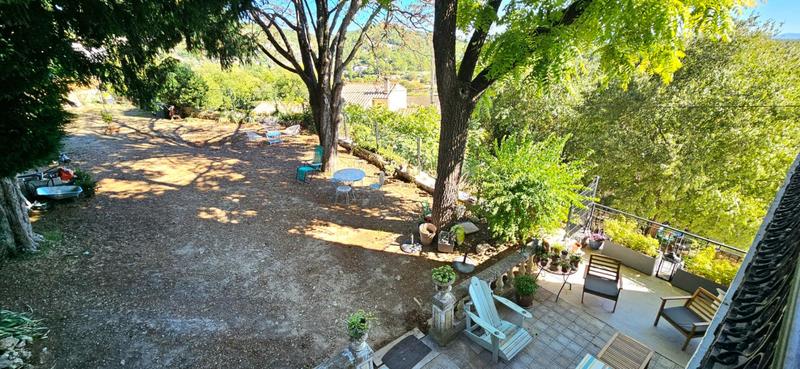 Maison - 378 m² - 7 pièces