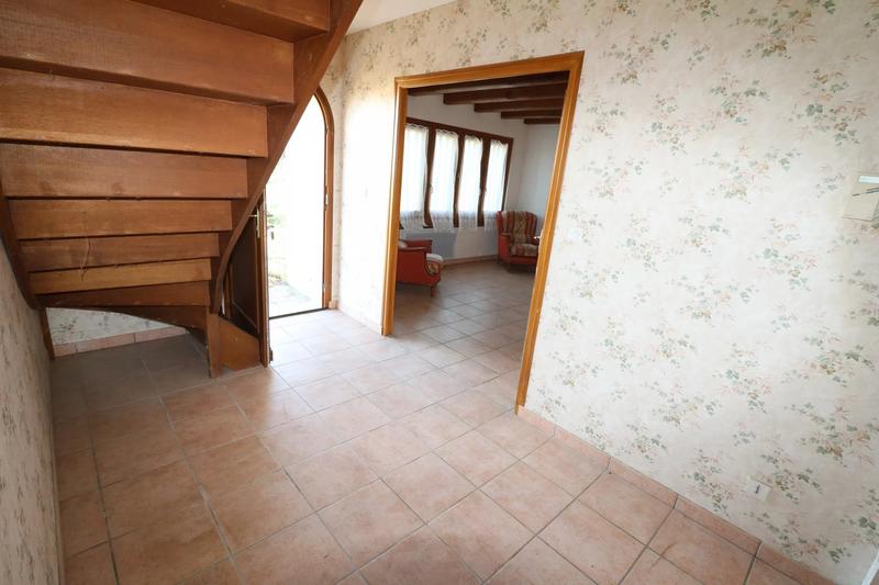 Maison - 206 m² - 7 pièces