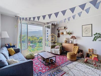 Appartement - 71 m² - 4 pièces