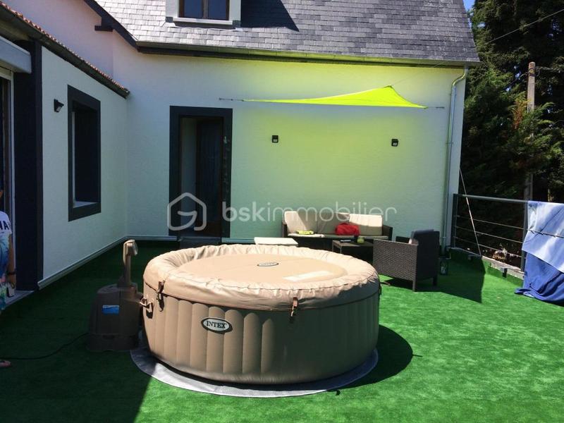 Maison - 170 m² - 6 pièces