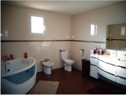 Maison - 131 m² - 5 pièces