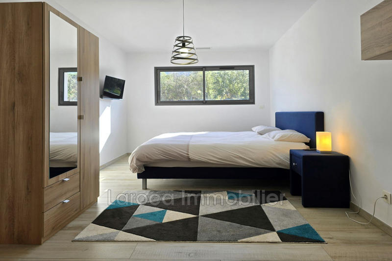 Villa - 280 m² - 5 pièces