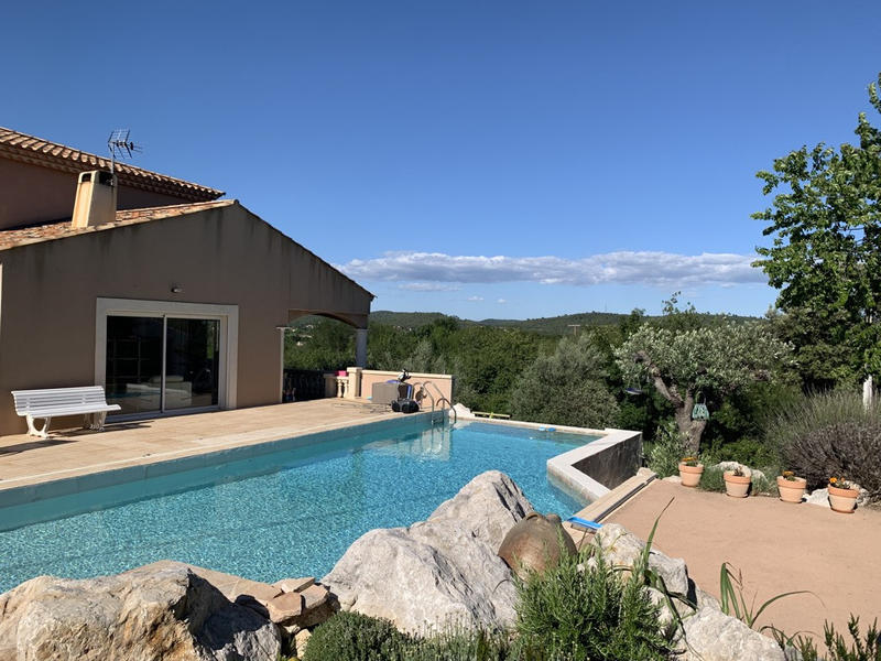 Villa - 138 m² - 5 pièces