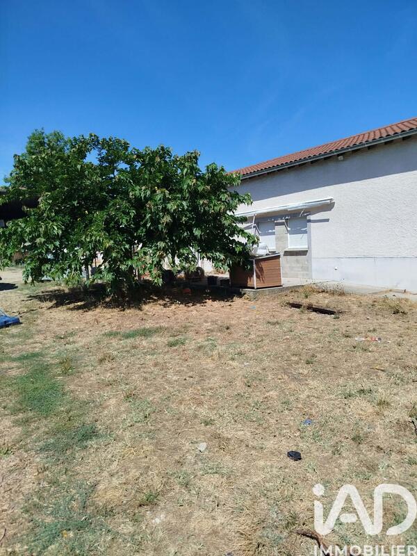 Maison - 206 m² - 11 pièces