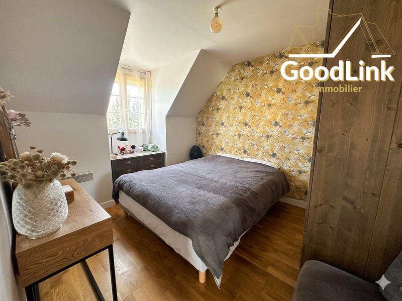 Maison - 89 m² - 5 pièces