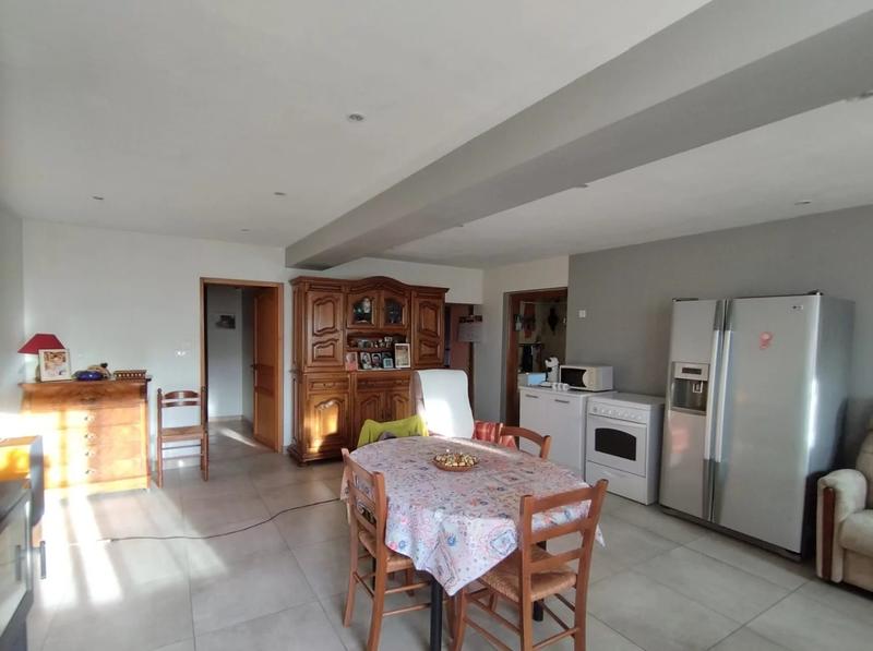 Maison - 170 m² - 8 pièces