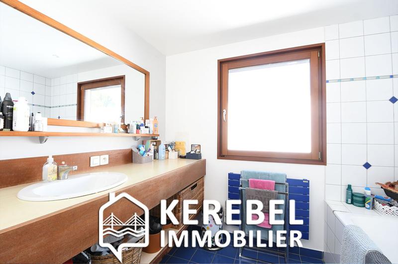 Maison - 137 m² - 6 pièces