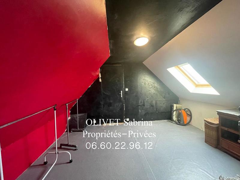 Maison - 97 m² - 5 pièces