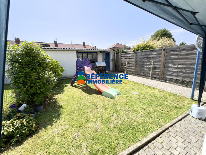 Maison - 92 m² - 4 pièces