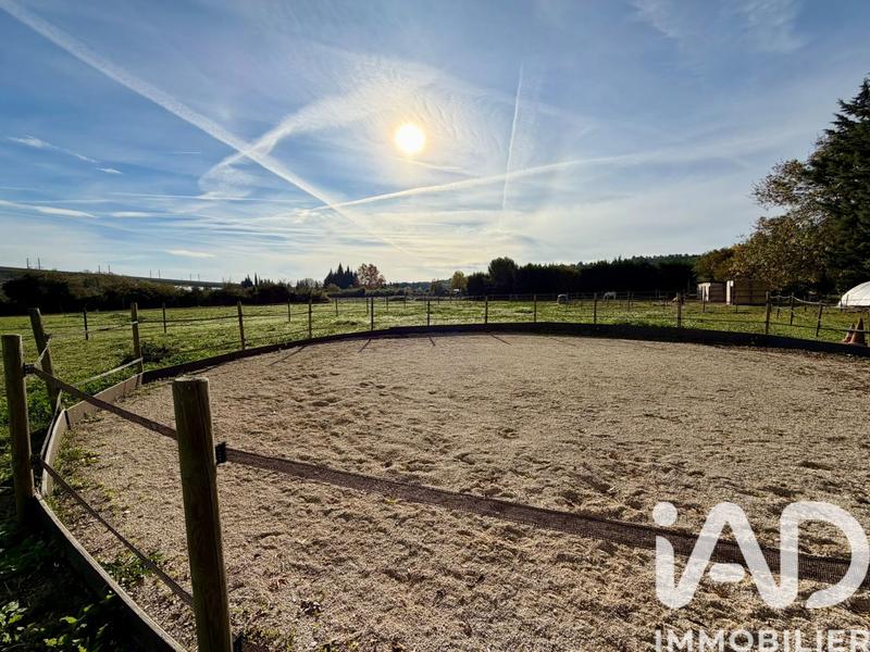 Maison - 333 m² - 5 pièces