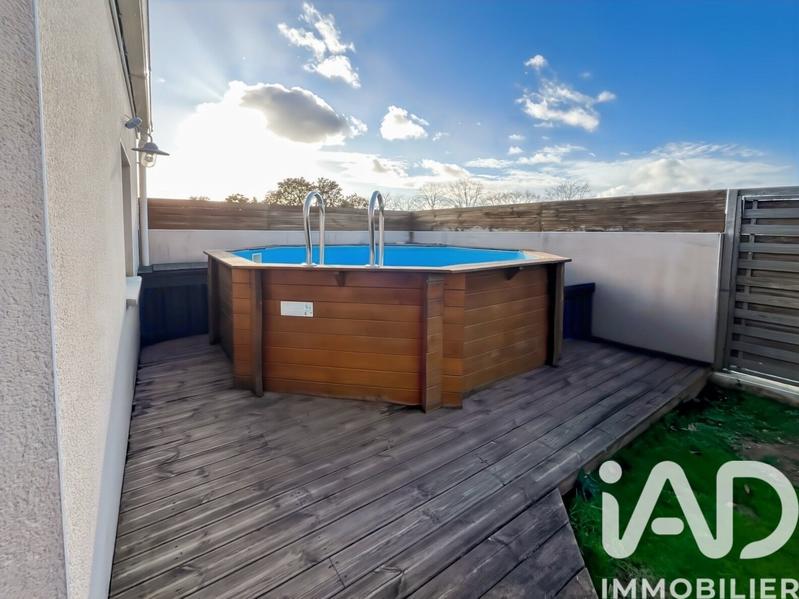 Maison - 140 m² - 6 pièces