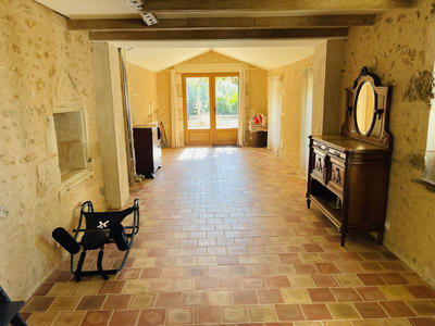 Maison - 231 m² - 8 pièces