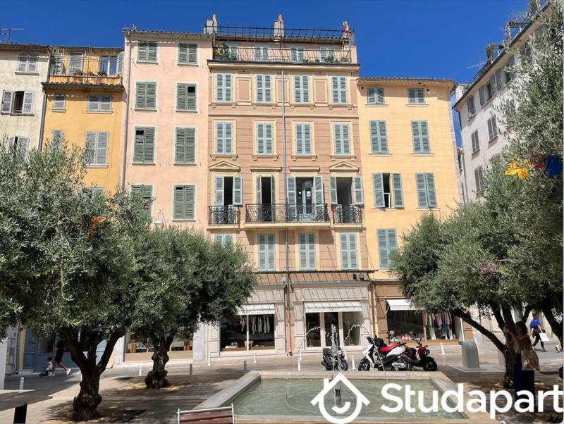 Chambre - 18 m² - 1 pièce