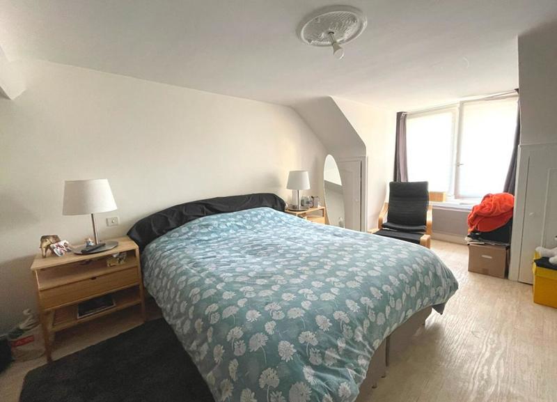 Maison de ville - 103 m² - 5 pièces