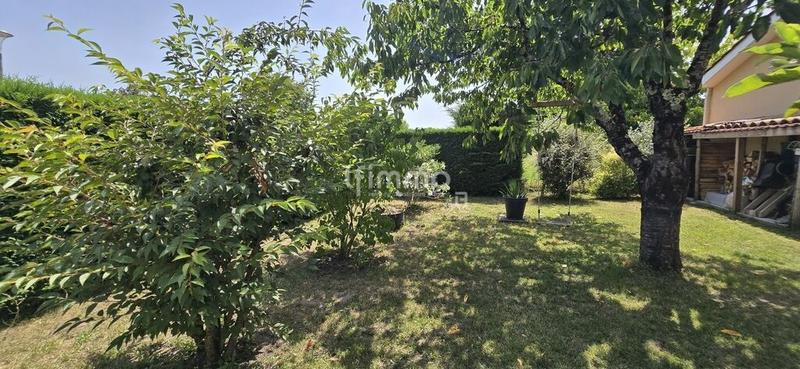 Maison - 137 m² - 6 pièces