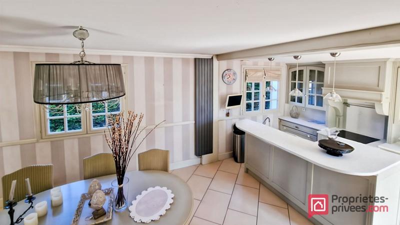 Maison - 139 m² - 5 pièces