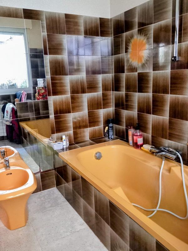 Maison - 220 m² - 9 pièces