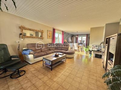 Villa - 104 m² - 5 pièces