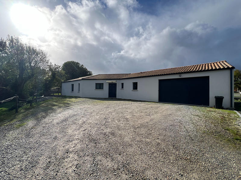 Maison - 137 m² - 5 pièces