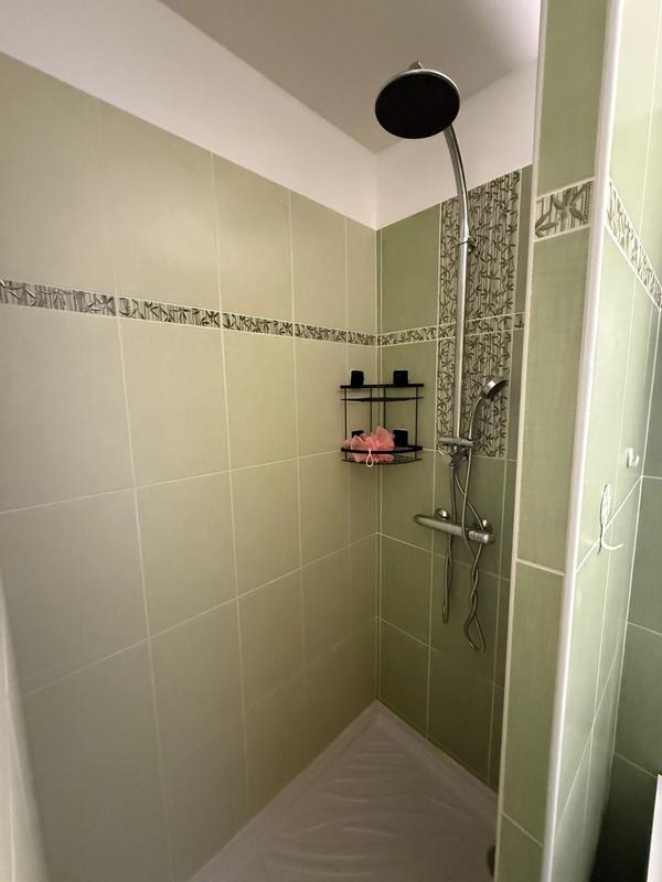 Appartement - 60 m² - 2 pièces