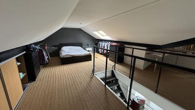 Loft - 156 m² - 3 pièces