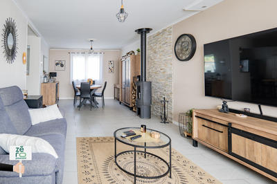 Maison - 137 m² - 4 pièces