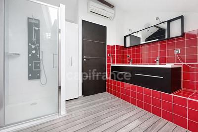 Appartement - 84 m² - 3 pièces