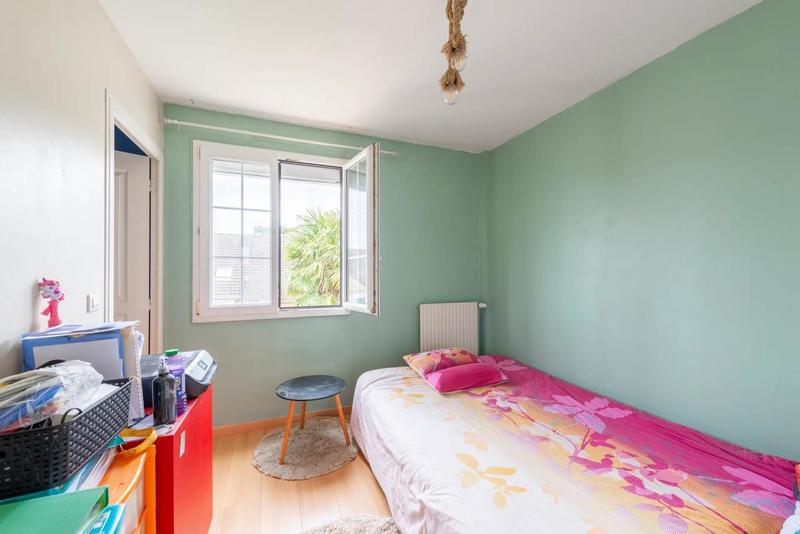 Maison - 130 m² - 7 pièces