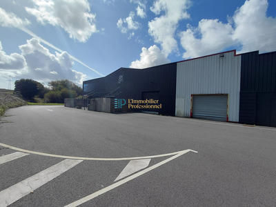 Local commercial - 286 m² - 4 pièces