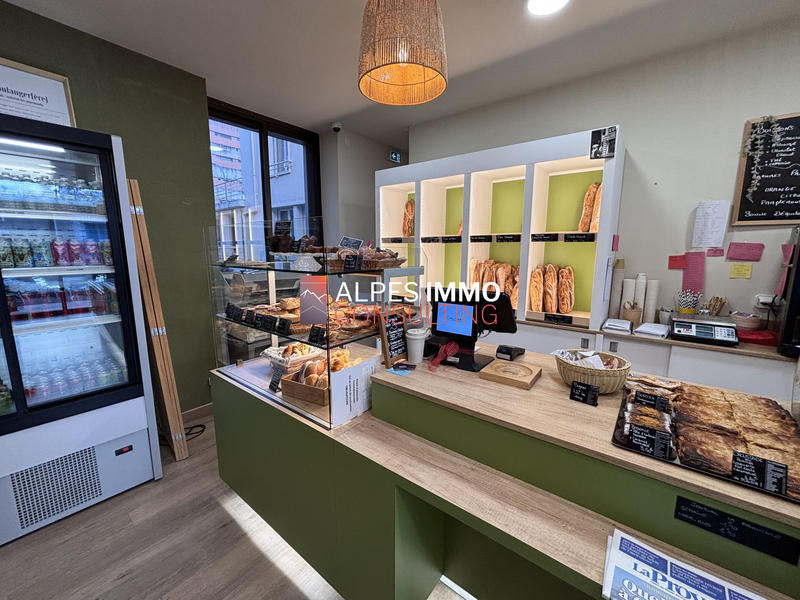 Fonds de commerce - 150 m²