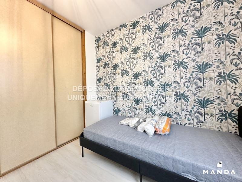 Chambre - 9 m² - 4 pièces