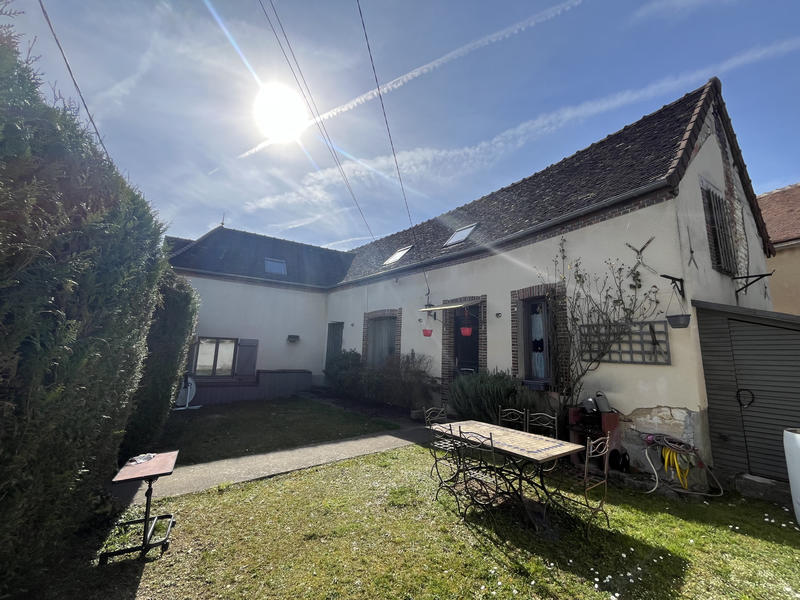 Maison - 138 m² - 6 pièces