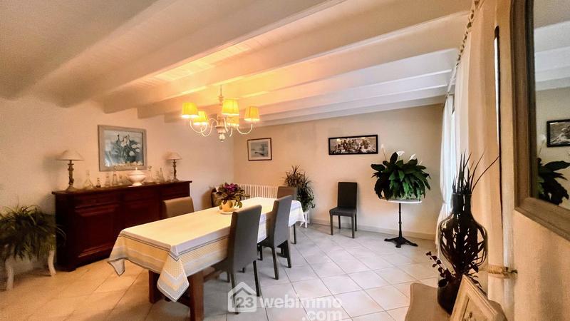 Maison de village - 131 m² - 6 pièces