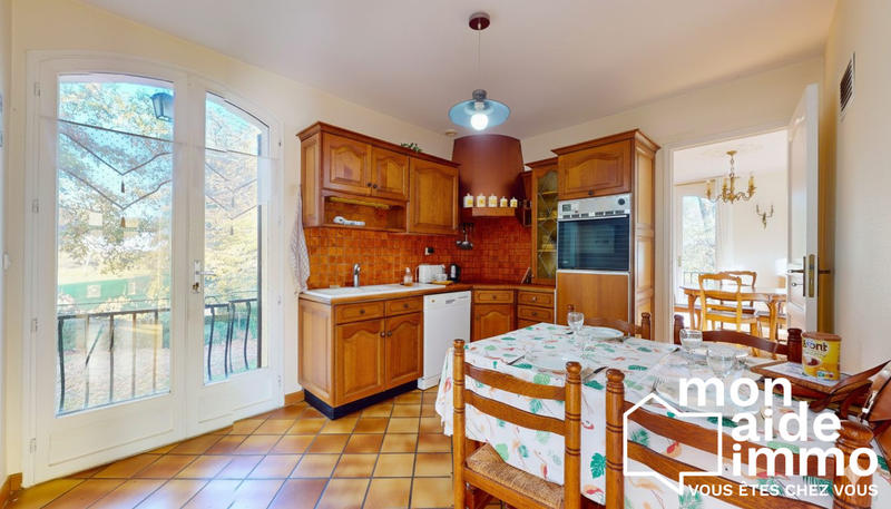 Maison - 120 m² - 5 pièces