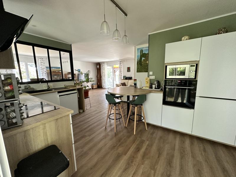 Maison traditionnelle - 106 m² - 5 pièces