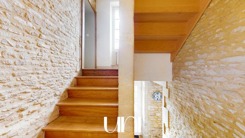 Maison - 147 m² - 6 pièces