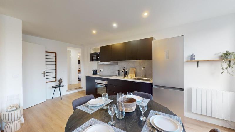 Appartement - 82 m² - 5 pièces