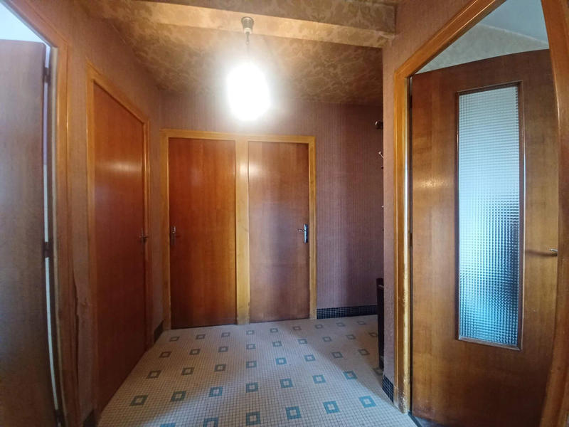 Maison - 95 m² - 6 pièces