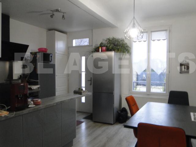 Pavillon - 95 m² - 5 pièces