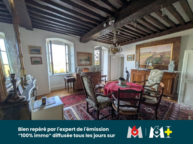 Maison - 245 m² - 6 pièces