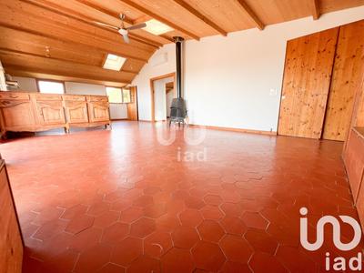 Appartement - 81 m² - 3 pièces