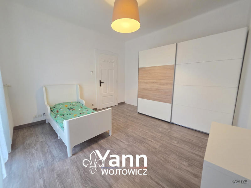 Maison - 92 m² - 5 pièces