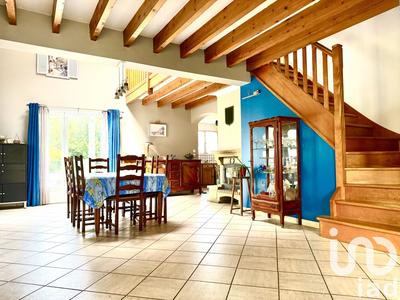 Maison - 137 m² - 4 pièces