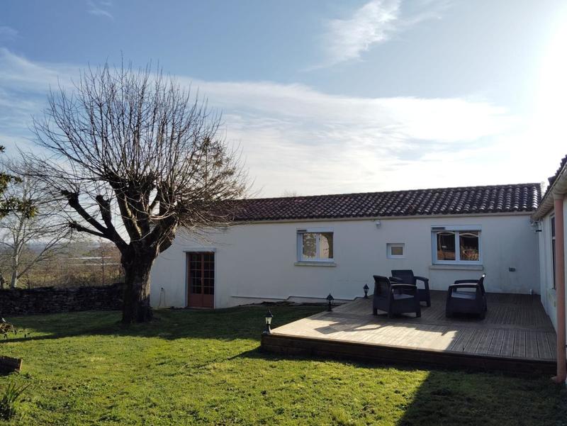 Maison - 110 m² - 4 pièces