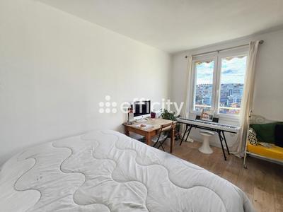 Appartement - 67 m² - 4 pièces