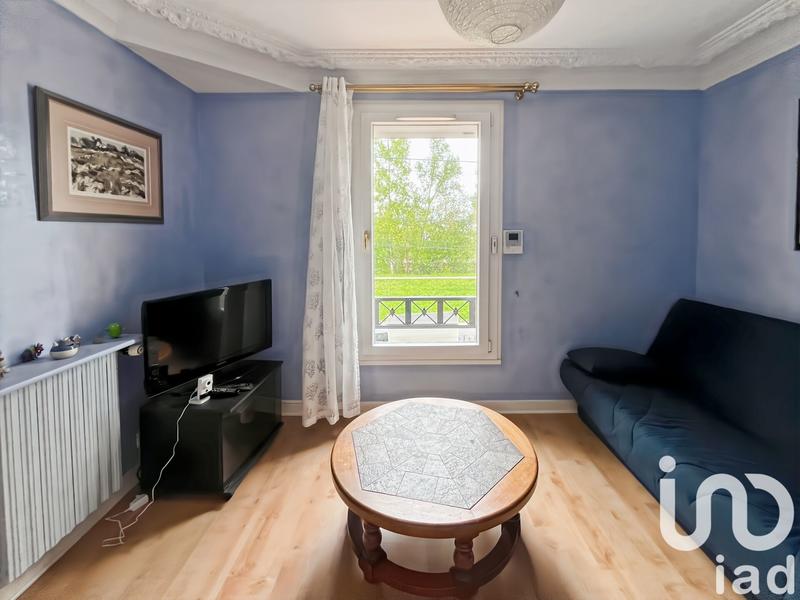 Maison - 240 m² - 9 pièces